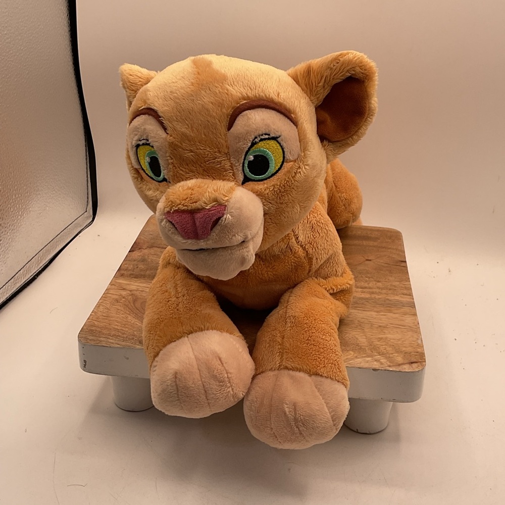 Disney Parks Nala Sitting The Lion King Stuffed Floppy Blue Gold Eyes 15 inches